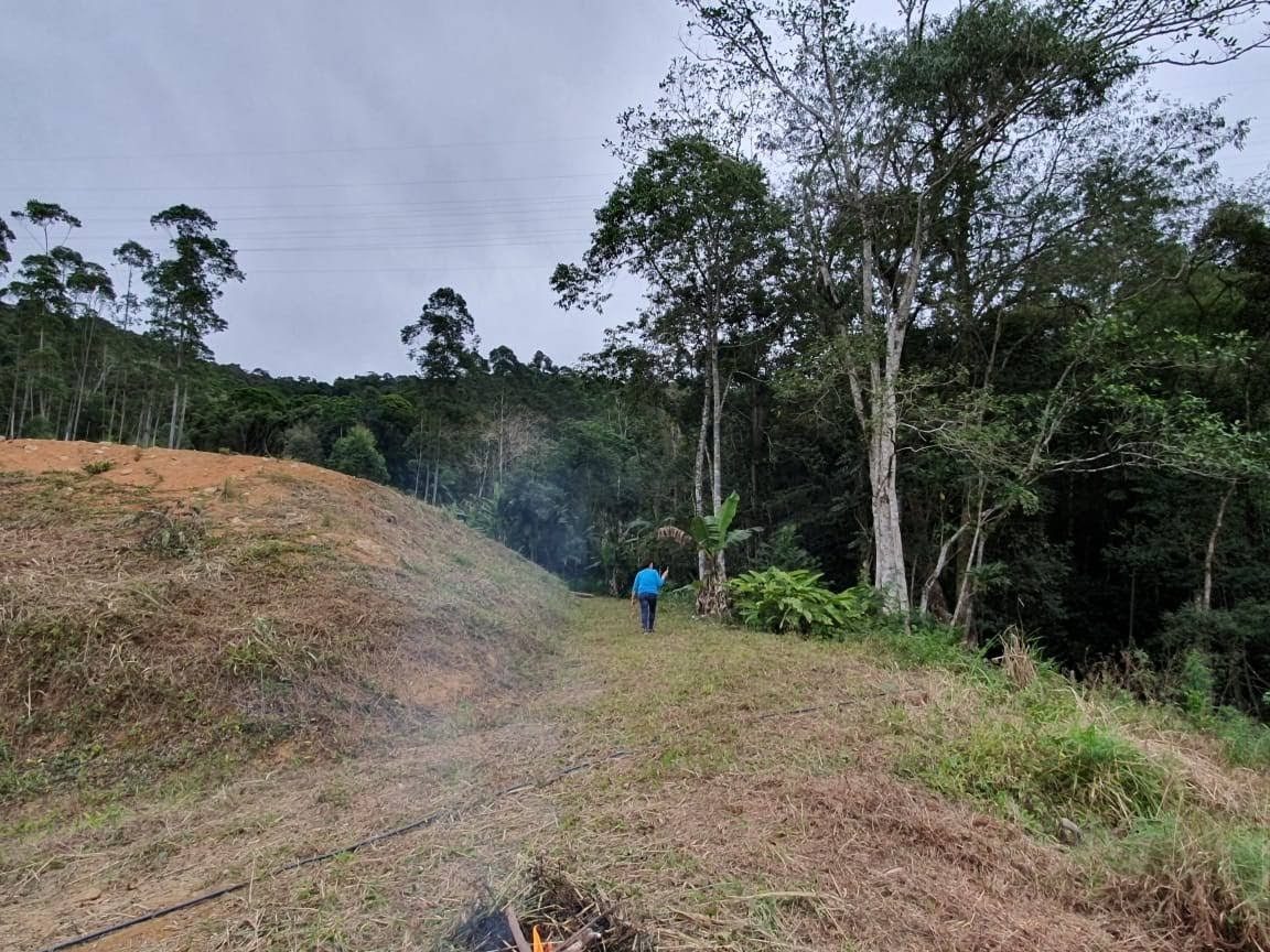 Terreno em Bigua�u - foto 6